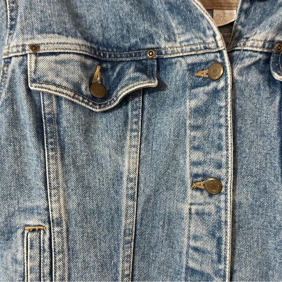 Vintage Liz Claiborne Denim Jacket - Picture 4 of 7